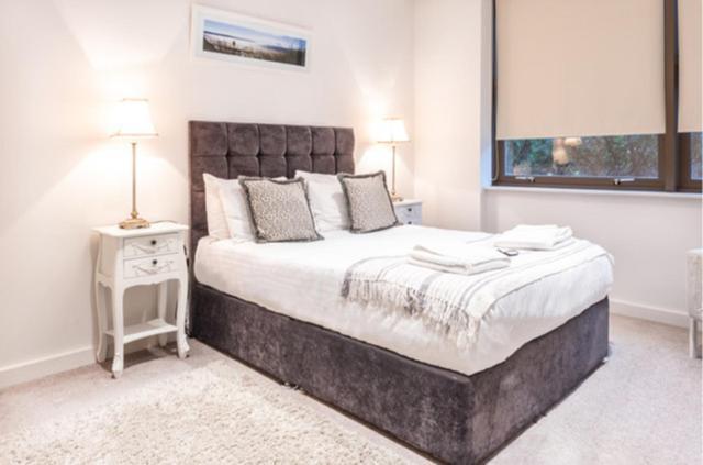City Stay Apartments - Centro Milton Keynes Bagian luar foto