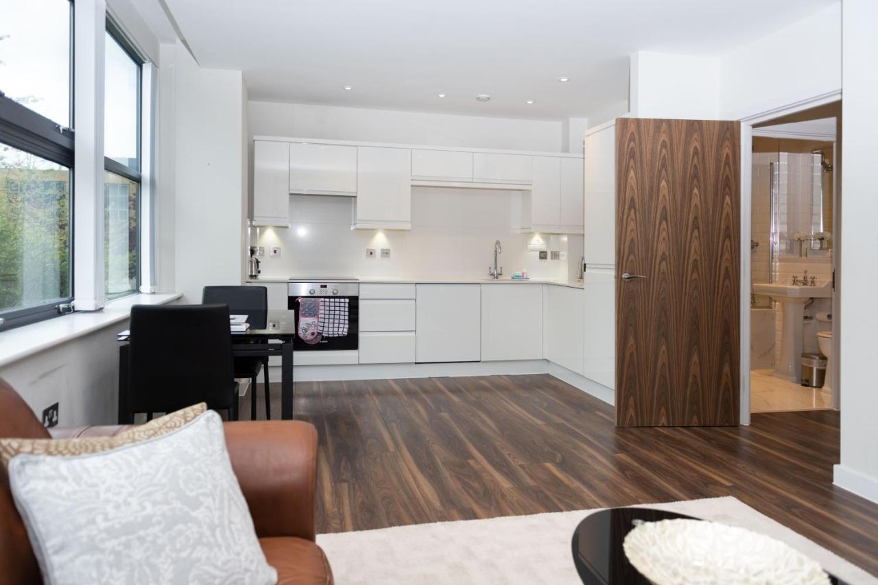 City Stay Apartments - Centro Milton Keynes Bagian luar foto